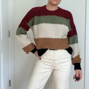 Color Block Seater Pullover